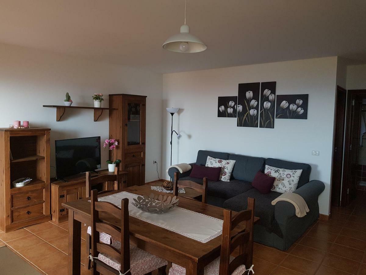Azofa Apartment Los Llanillos Bagian luar foto