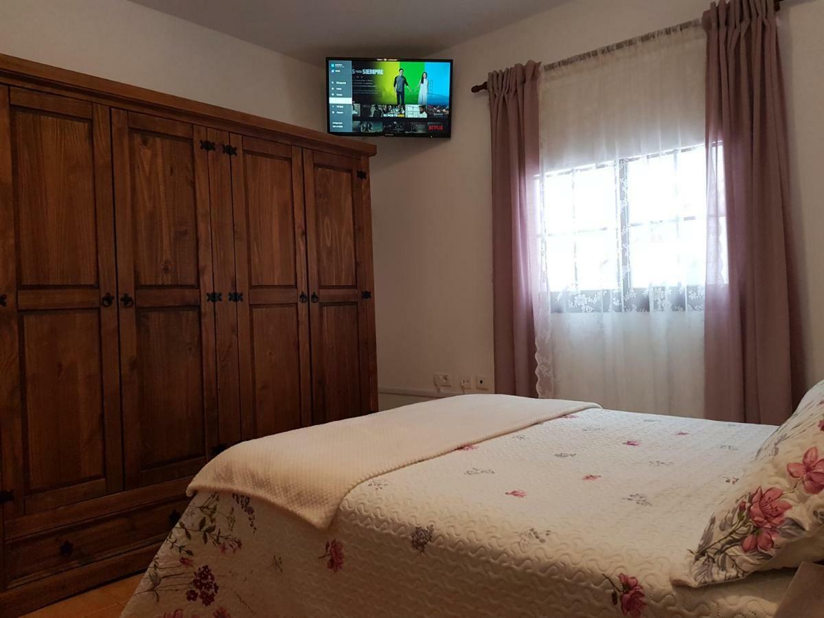 Azofa Apartment Los Llanillos Bagian luar foto