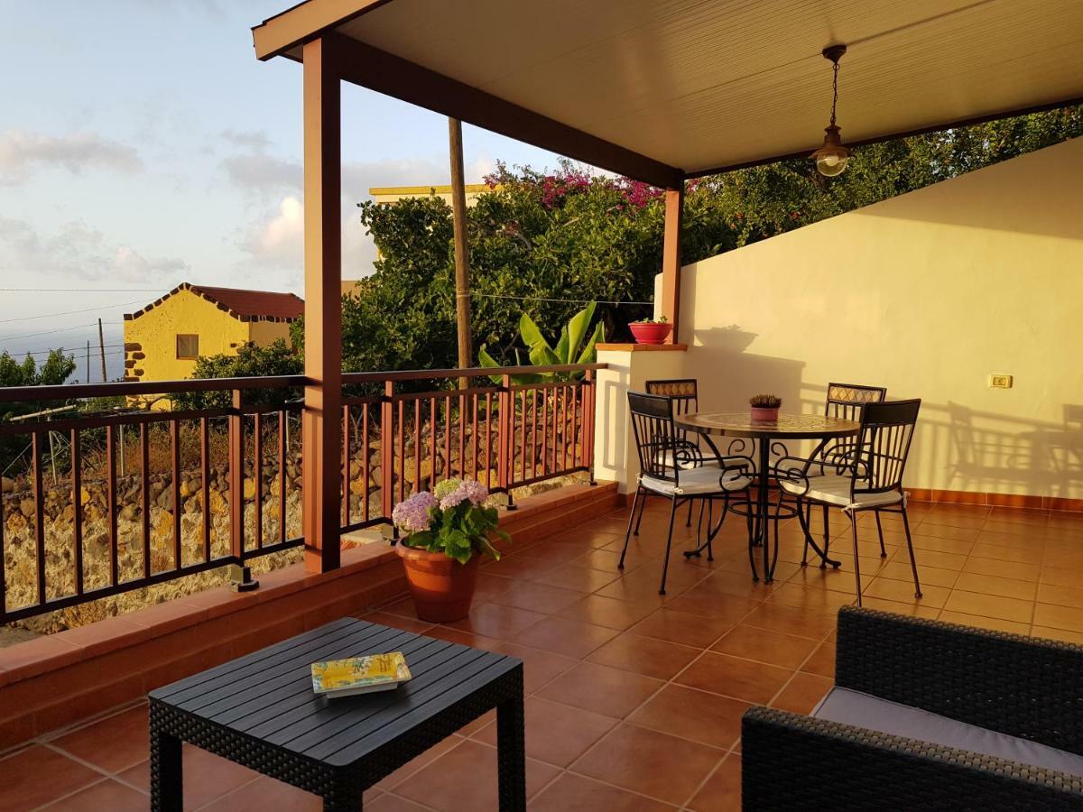 Azofa Apartment Los Llanillos Bagian luar foto